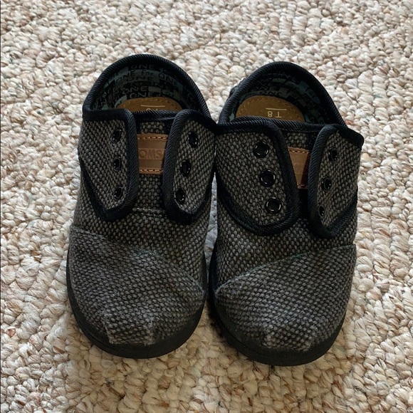 Toms Other - Tom’s toddler shoes